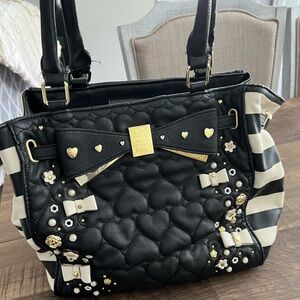 Betsy Johnson quilted tote with dust bag